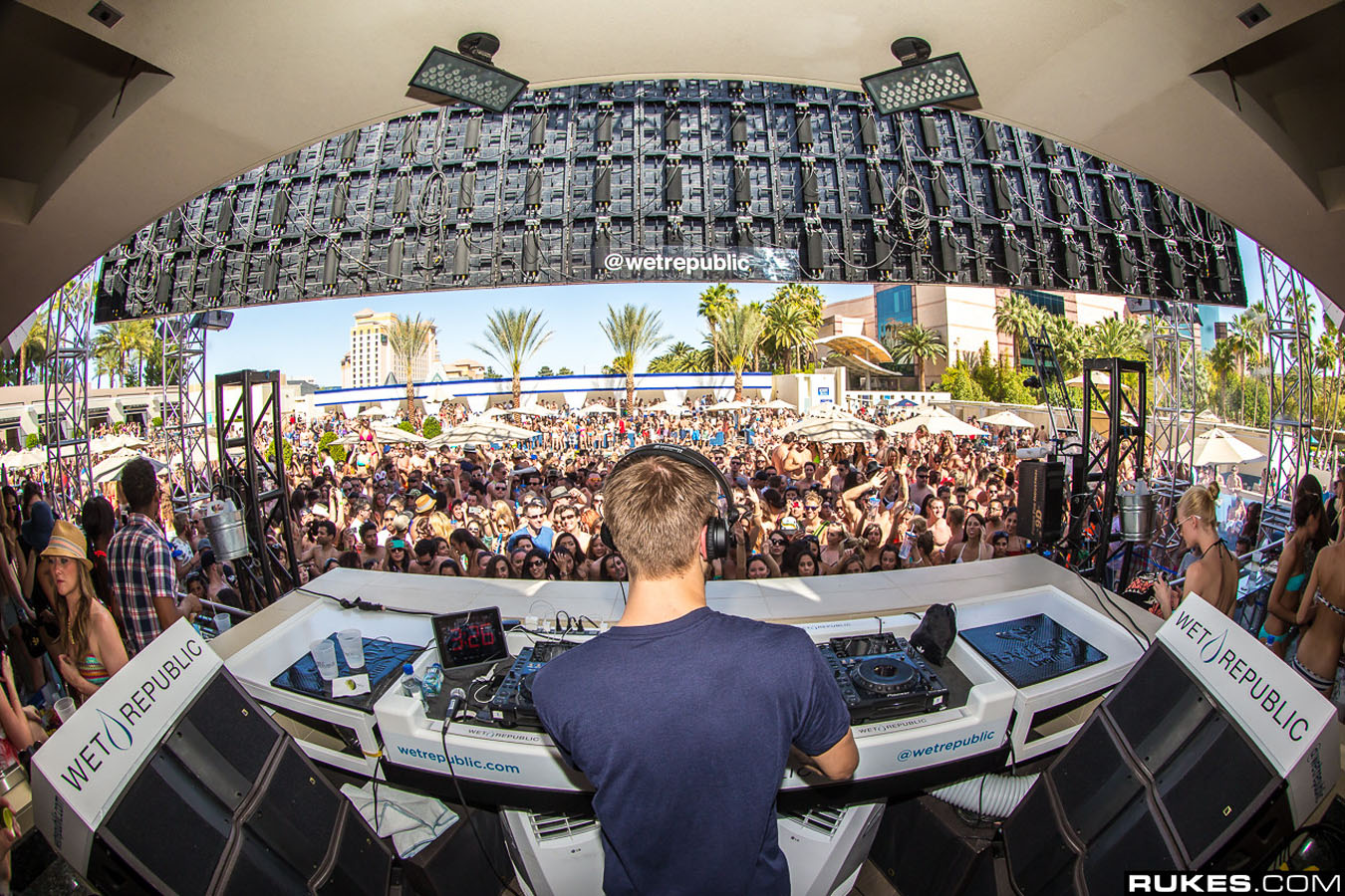 Wet Republic Ultra Pool at The MGM Grand