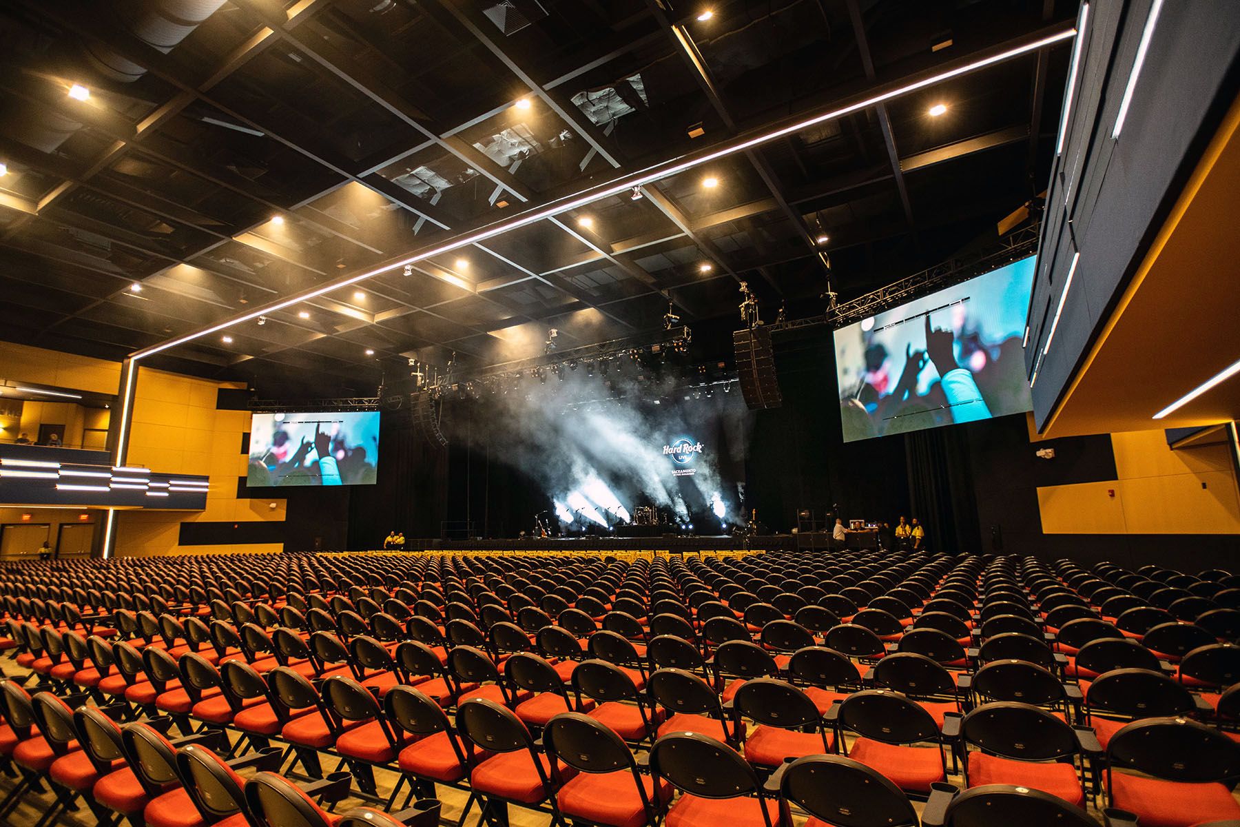 L-Acoustics K2 Creates A Solid Model For Hard Rock Live Sound - L-Acoustics