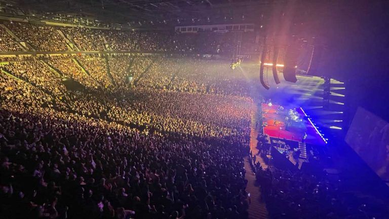 Paramore Takes This Is Why Worldwide With L-Acoustics K2 - L-Acoustics