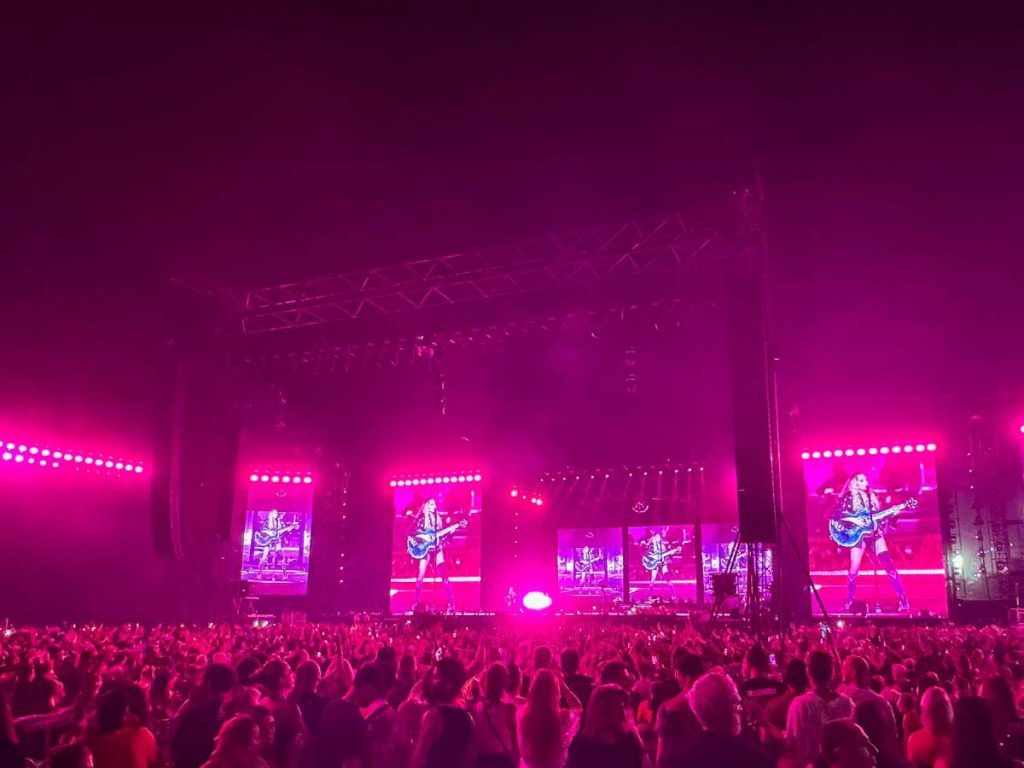 Madonna’s beach concert for 1.6 million fans in Rio was a joint effort between Gabisom, Eighth Day Sound, L-Acoustics, and many others (credit: Alex Soto)