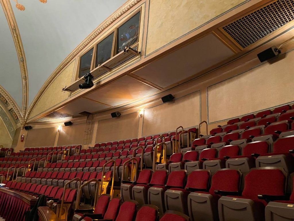 Compact coaxial L-Acoustics X8 enclosures supply rear surround reinforcement to the balcony area (photo credit: Cody Spencer)