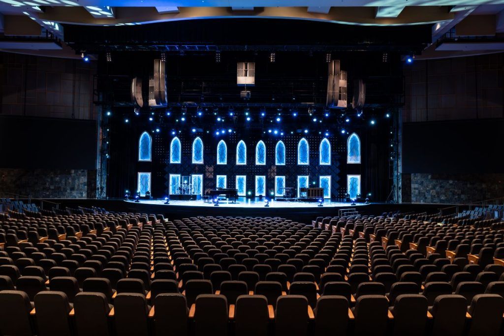 Willow Creek Community Church’s flagship campus north of Chicago has installed a new L-Acoustics L Series loudspeaker system