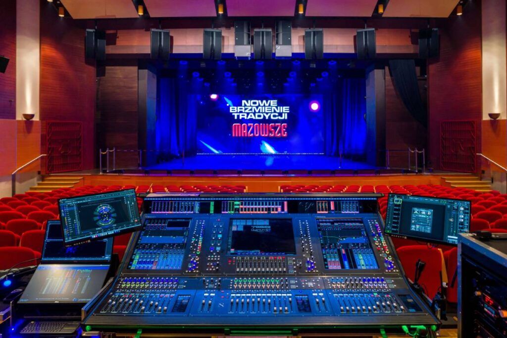 The 600-seat concert hall has been transformed into a fully immersive 360-degree performance space with L-Acoustics L-ISA technology