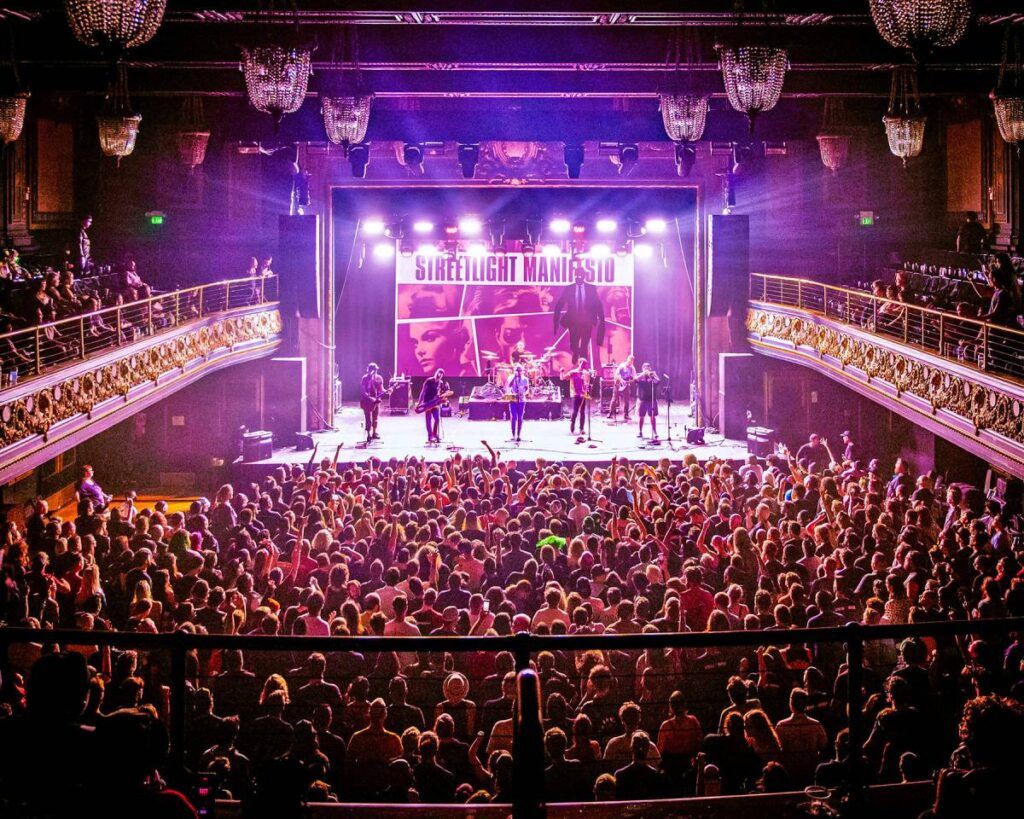 Goldenvoice recently added an L-Acoustics L Series system to The Regency Ballroom (photo credit: Amanda Lynn, @sincerely_amandalynn)