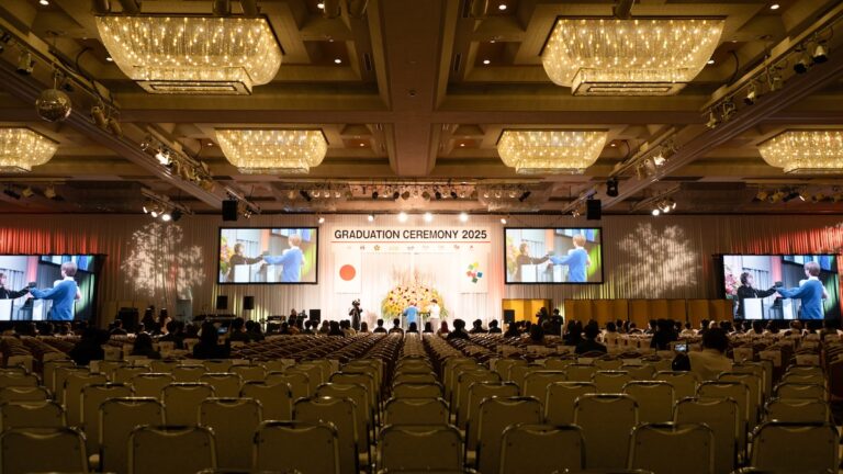 Jikei Gakuen Joint Graduation Ceremony Turns to L-Acoustics K3 and Kiva II for Both Speech and Live Music featured image